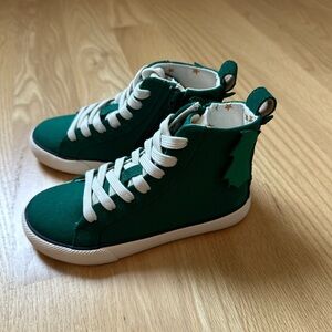 Mini Boden dragon shoes 28/11 US